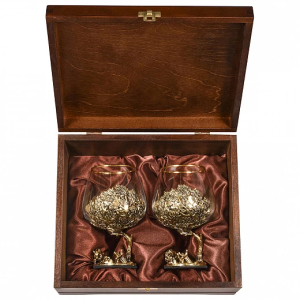 A set of glasses for cognac "Kaban" for 2 persons, in a wooden box