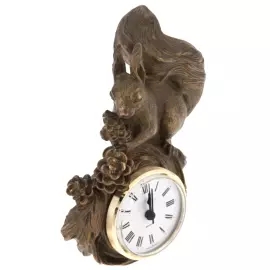 Часы настольные "Белка"
