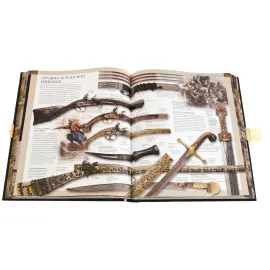 Книга в кожаном переплете и окладе "Все битвы мировой истории" в коробе