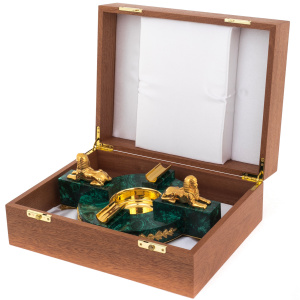 Ashtray "Sphinxes" (malachite)