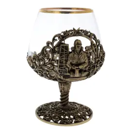 Набор бокалов для коньяка "Нефтяник" на 4 персоны, в кожаном футляре