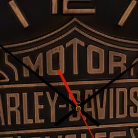 Часы из бука "Harley-Davidson"