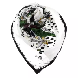 Набор подарочный с книгой, брошью "Иван-да-Марья" и шелковым платком