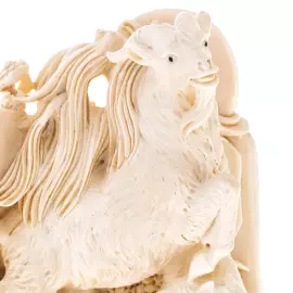 Скульптура из бивня мамонта "Козел и козленок"