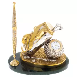 A pen holder with a watch "Golfer's Backpack" on a jade stand