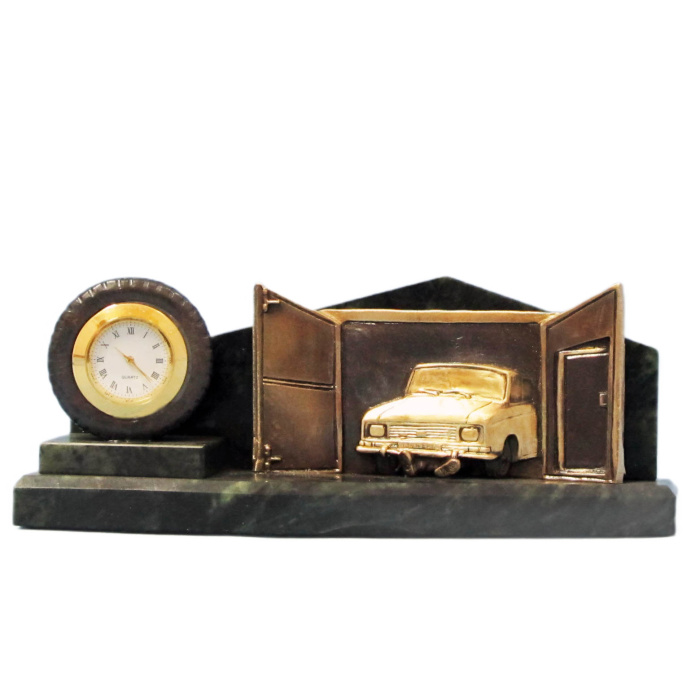 Table clock made of bronze "Avtoremont"