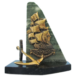 Souvenir made of bronze, ophiocalcite and serpentine "Admiralteysky"