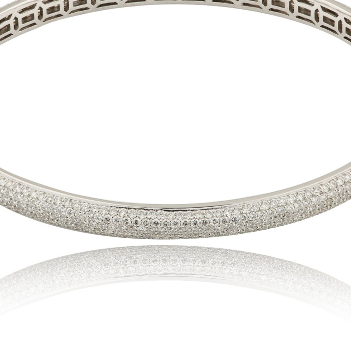 Браслет из белого золота с бриллиантами