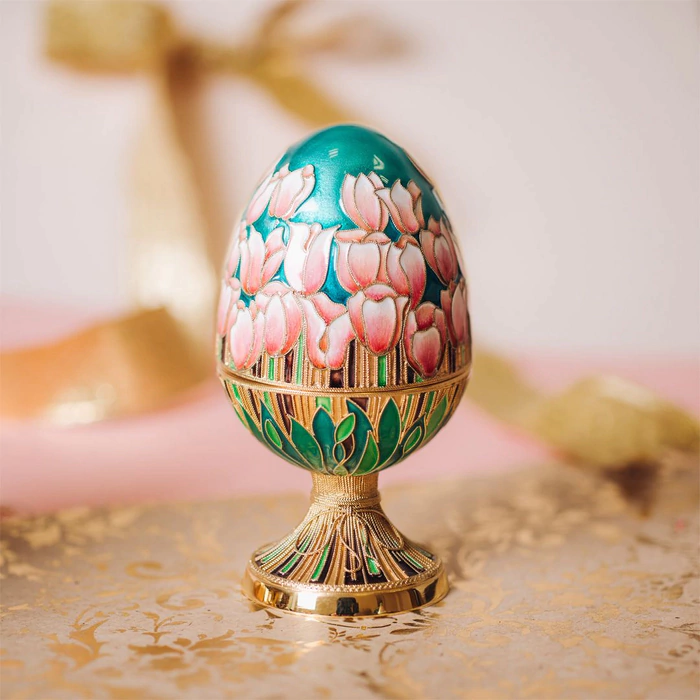 Egg-box "Tulips" made of silver