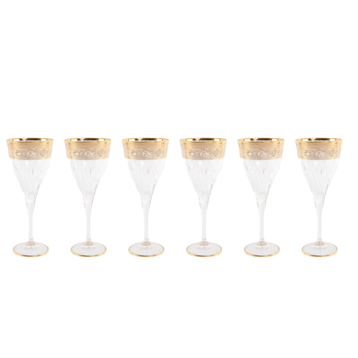 A set of Timon wine glasses for 6 people