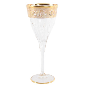 A set of Timon wine glasses for 6 people