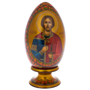 Egg-icon with the face of "Jesus Christ" Khokhloma