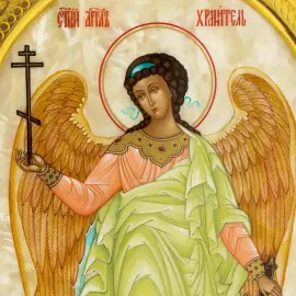 Икона на натуральном перламутре "Ангел Хранитель" в золотой раме