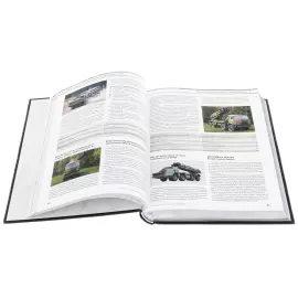 Книга в кожаном переплете "Вооружение и военная техника России"