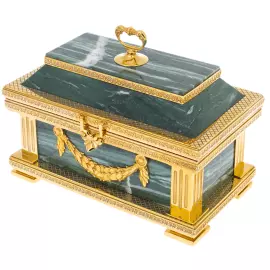 Ларец из офикальцита