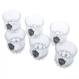 A set of whiskey glasses for 6 people