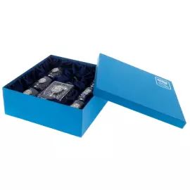 A set of whiskey glasses for 6 people