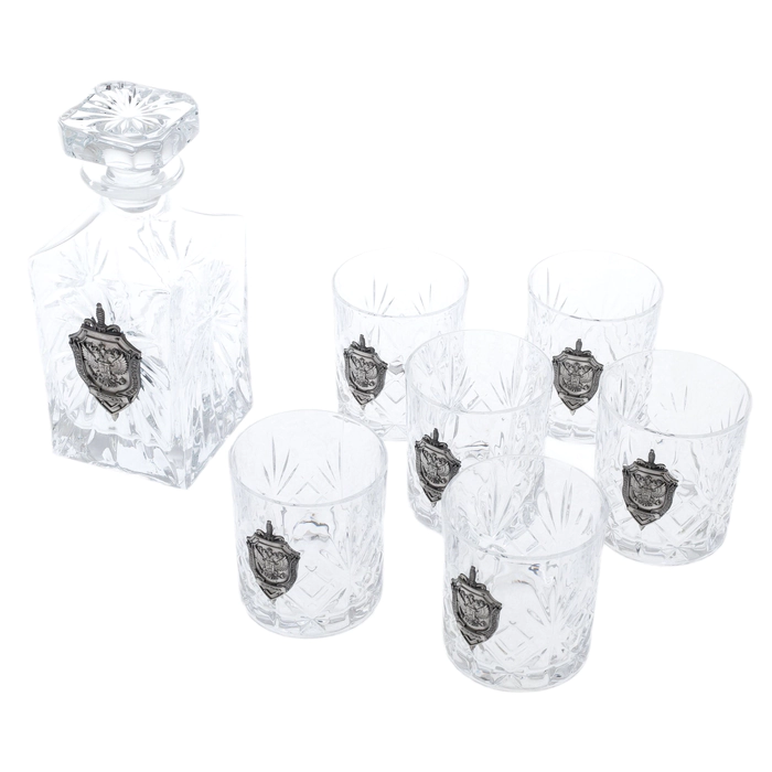 A set of whiskey glasses for 6 people