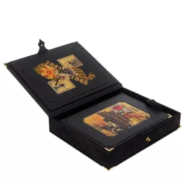 Книга в кожаном переплете "Главные документы Великой Отечественной войны"