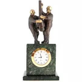 Часы "Буровики"