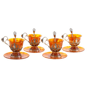 Tea set made of amber "Peter I" for 4 persons