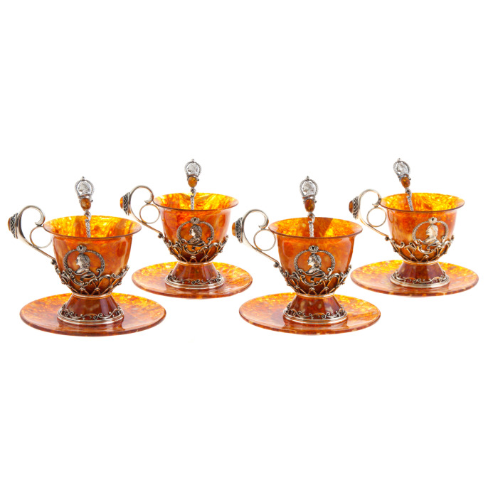 Tea set made of amber "Peter I" for 4 persons