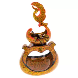 The carved composition "Chant" by Khokhloma