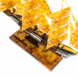 Корабль из янтаря "Каравелла" малая