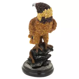 Скульптура из янтаря "Орёл"