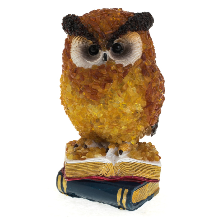 Sculpture of amber "Owlet"