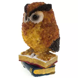 Скульптура из янтаря "Совенок"