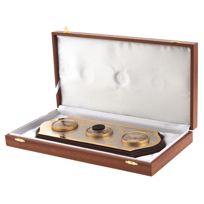The "Decorated" Zlatoust Barometer