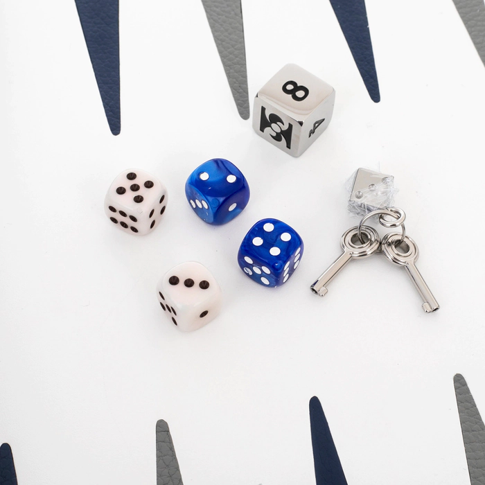 Exclusive backgammon set "Baptiste" made of leather, blue and white