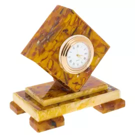 Часы из янтаря "Куб"