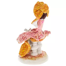 Статуэтка из фарфора "Дама с собачкой" оранжевая