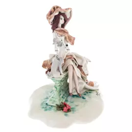 Статуэтка из фарфора "Дама с собачкой" коричневая
