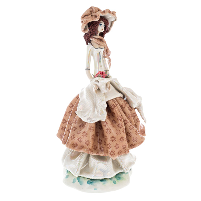 Porcelain statuette "Lady with flowers" brown
