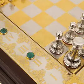 Шахматы "Царские" с малахитом