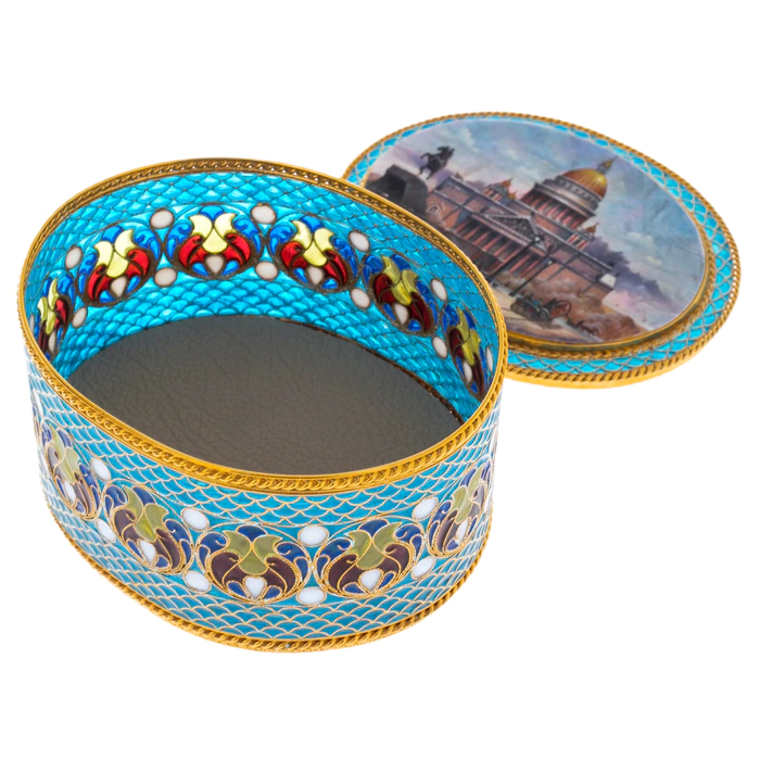 The box "St. Isaac's Cathedral" with stained glass enamels and mother of pearl