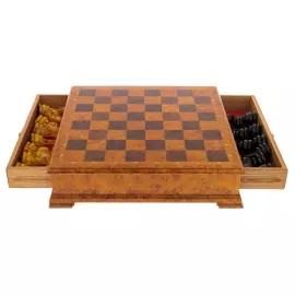 Шахматы из капа с янтарными фигурами