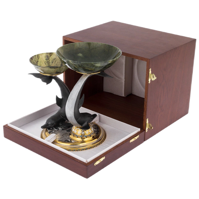 Malachite candy bowl "Two dolphins" Zlatoust