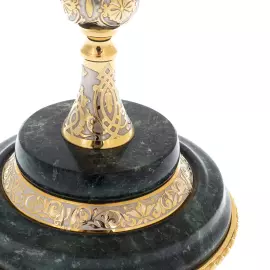 Ваза для конфет "Лебеди" на подставке из змеевика, Златоуст