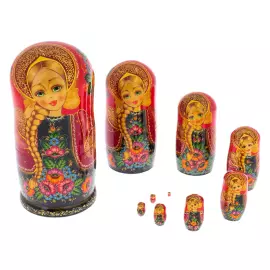 Матрешка из липы "Цветочная - сарафан" на 10 мест