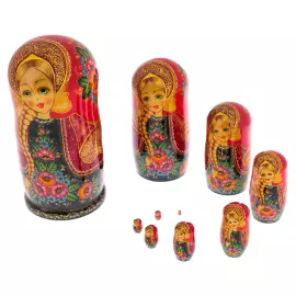 Матрешка из липы "Цветочная - сарафан" на 10 мест