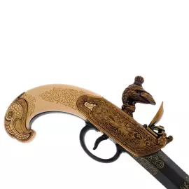 Подарочный набор "Русское оружие 1000 лет истории" с книгой и пистолем