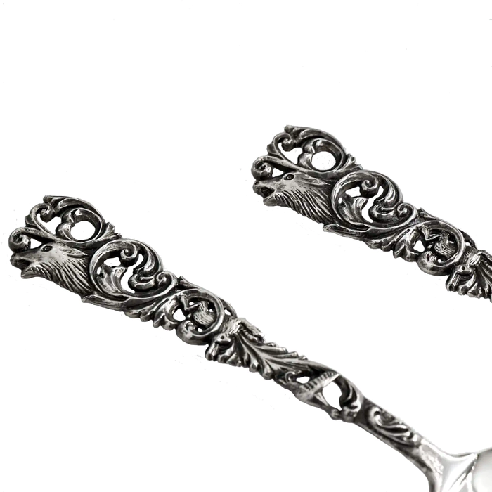 Серебряный чайный набор "Королевская охота": ложка, чашка, чайник