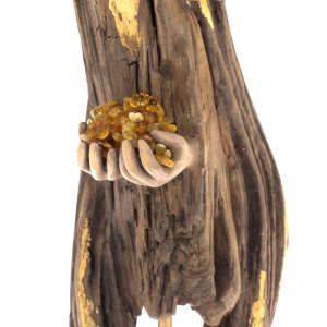 The author's sculpture made of wood "The Guardian"