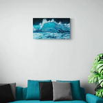 The author's oil painting "Moon Wave"