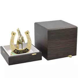 Souvenir "Horse with a horseshoe" malachite