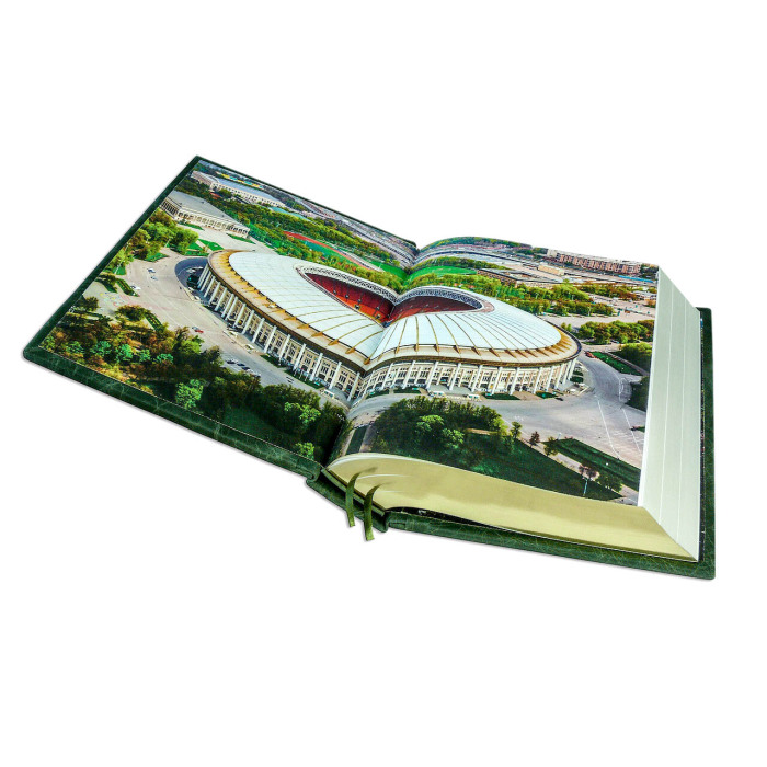 Подарочные книги "Футбол. Энциклопедия" 3 тома, в футляре